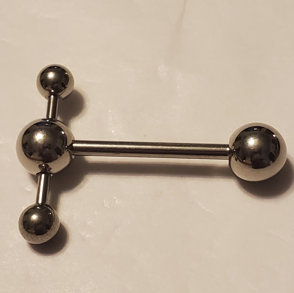 Tongue Ring - Picture 2 of 4
